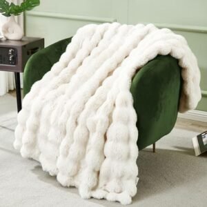 Decorative Soft Thick Fuzzy Faux Rabbit Fur Throw Blanket for Couch Sofa, Reversible Plush Warm Fleece Fluffy Blanket for Winter, Luxury Cute Cozy Furry Blanket for Bed,50" x 60",Cream White