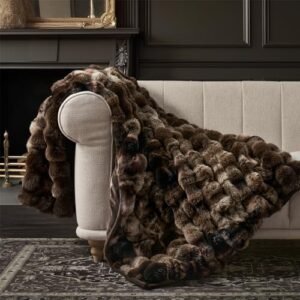 EVERGRACE Ultra Soft Luxury Fluffy Ridgeline Faux Rabbit Fur Throw Blanket, Thick Warm Fuzzy Blankets for bed, Cozy Plush Reversible Blanket for Couch, Chair, Sofa, Mocha Brown, 60x80 Inches, 870 GSM